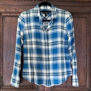 J.Crew Women’s Button-up Long Sleeve Plad Blue and White Blouse s.4